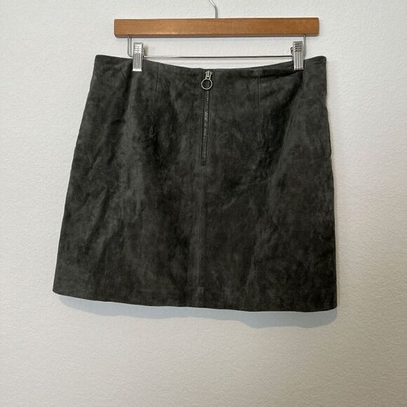 BlankNYC Roadtrip Suede Leather Micro Mini Skirt Women's Size 29 - Picture 4 of 7